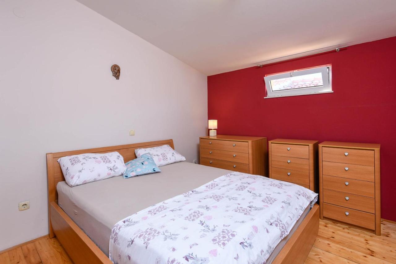 Apartments Karla Orebić Buitenkant foto