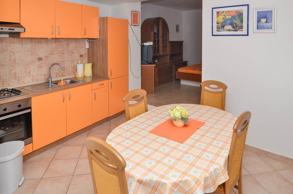 Apartments Karla Orebić Kamer foto